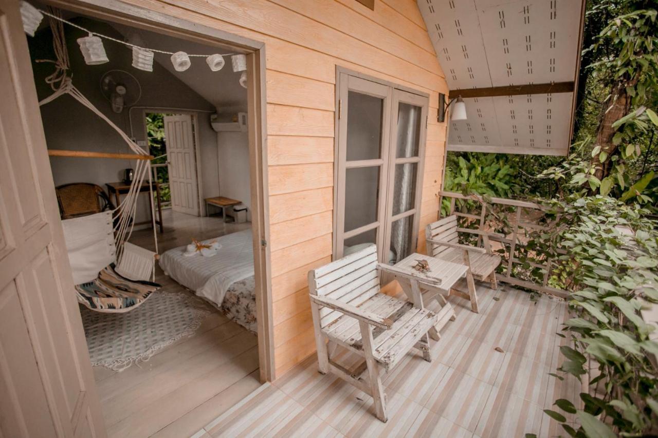 Hotel Cozy Huts Trat Exterior foto