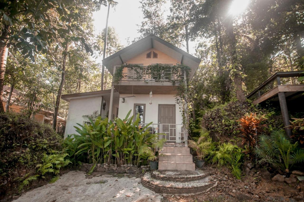 Hotel Cozy Huts Trat Exterior foto