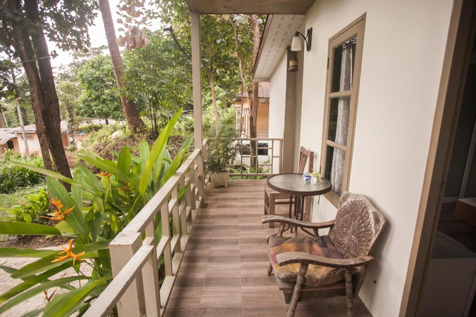 Hotel Cozy Huts Trat Habitación foto