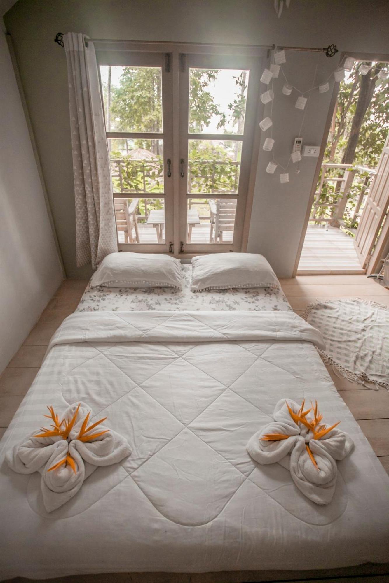 Hotel Cozy Huts Trat Habitación foto