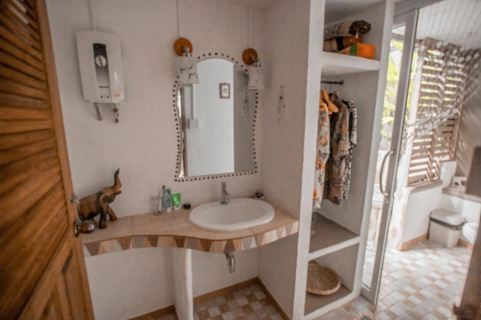 Hotel Cozy Huts Trat Habitación foto