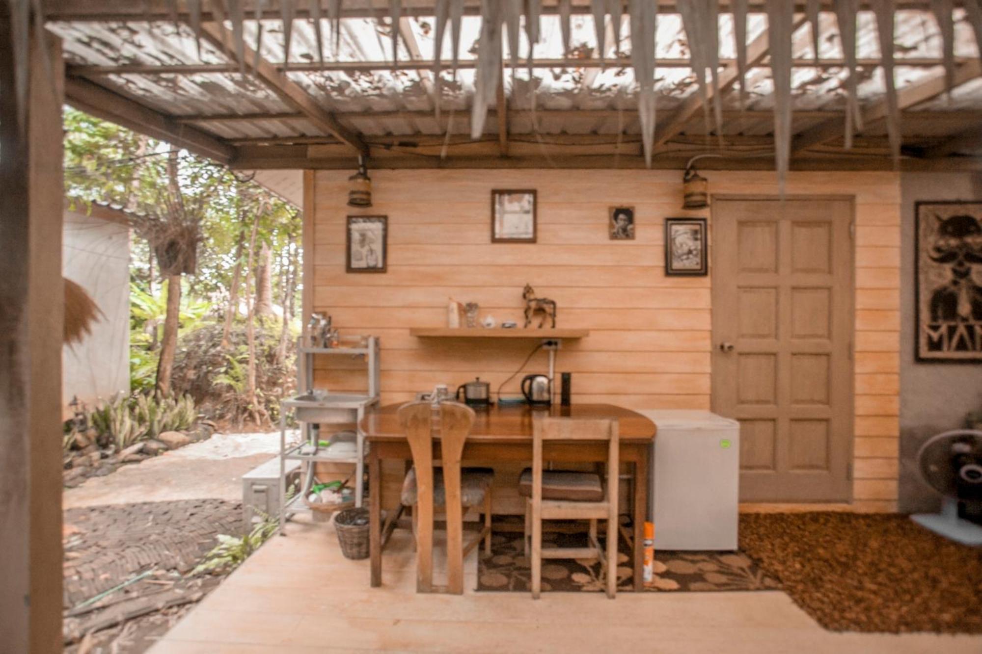 Hotel Cozy Huts Trat Habitación foto