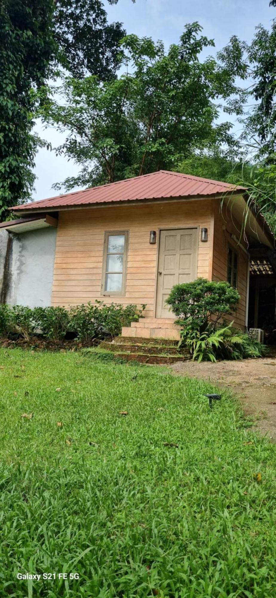 Hotel Cozy Huts Trat Exterior foto